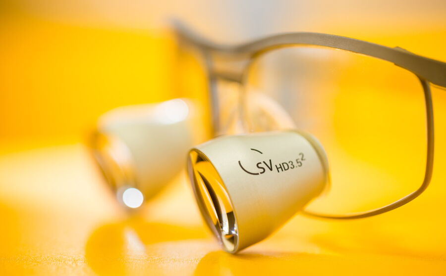 Service: Lupenbrille